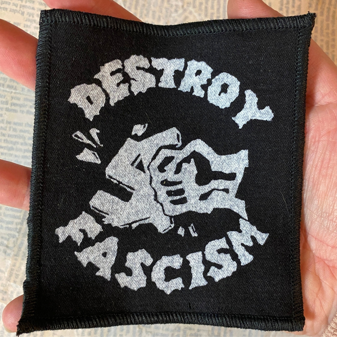 Destroy Fascism - pieni kangasmerkki