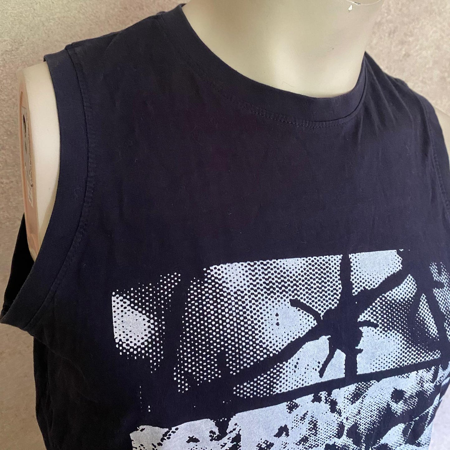 Your tradition has a victim - S size sleeveless t-shirt