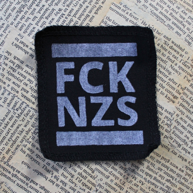 FCK NZS - pieni kangasmerkki